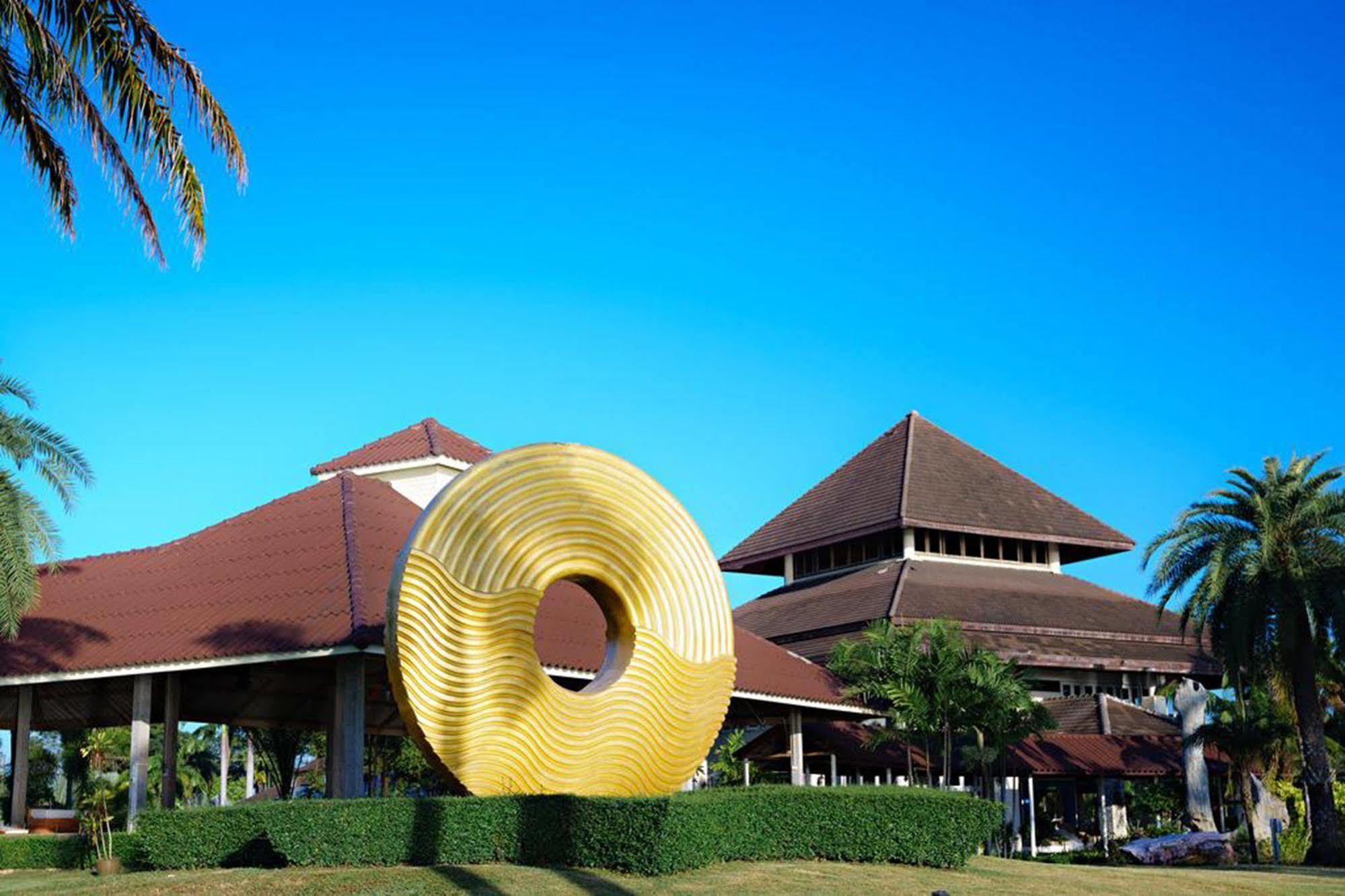 Rockgarden Beach Resort Mae Phim Dış mekan fotoğraf