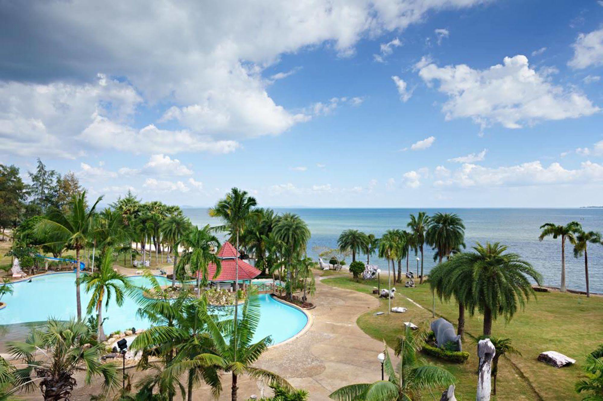Rockgarden Beach Resort Mae Phim Dış mekan fotoğraf