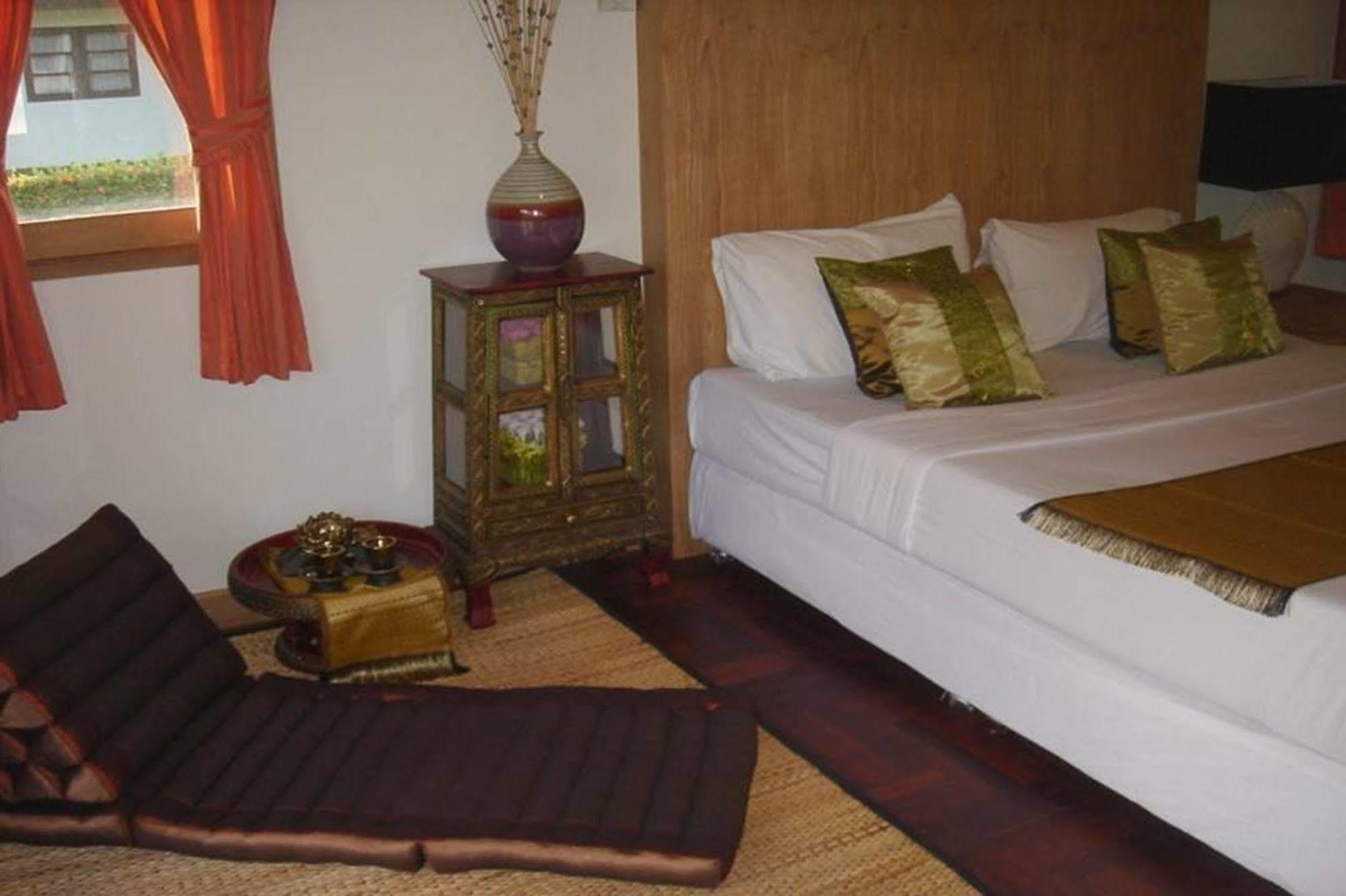 Rockgarden Beach Resort Mae Phim Dış mekan fotoğraf