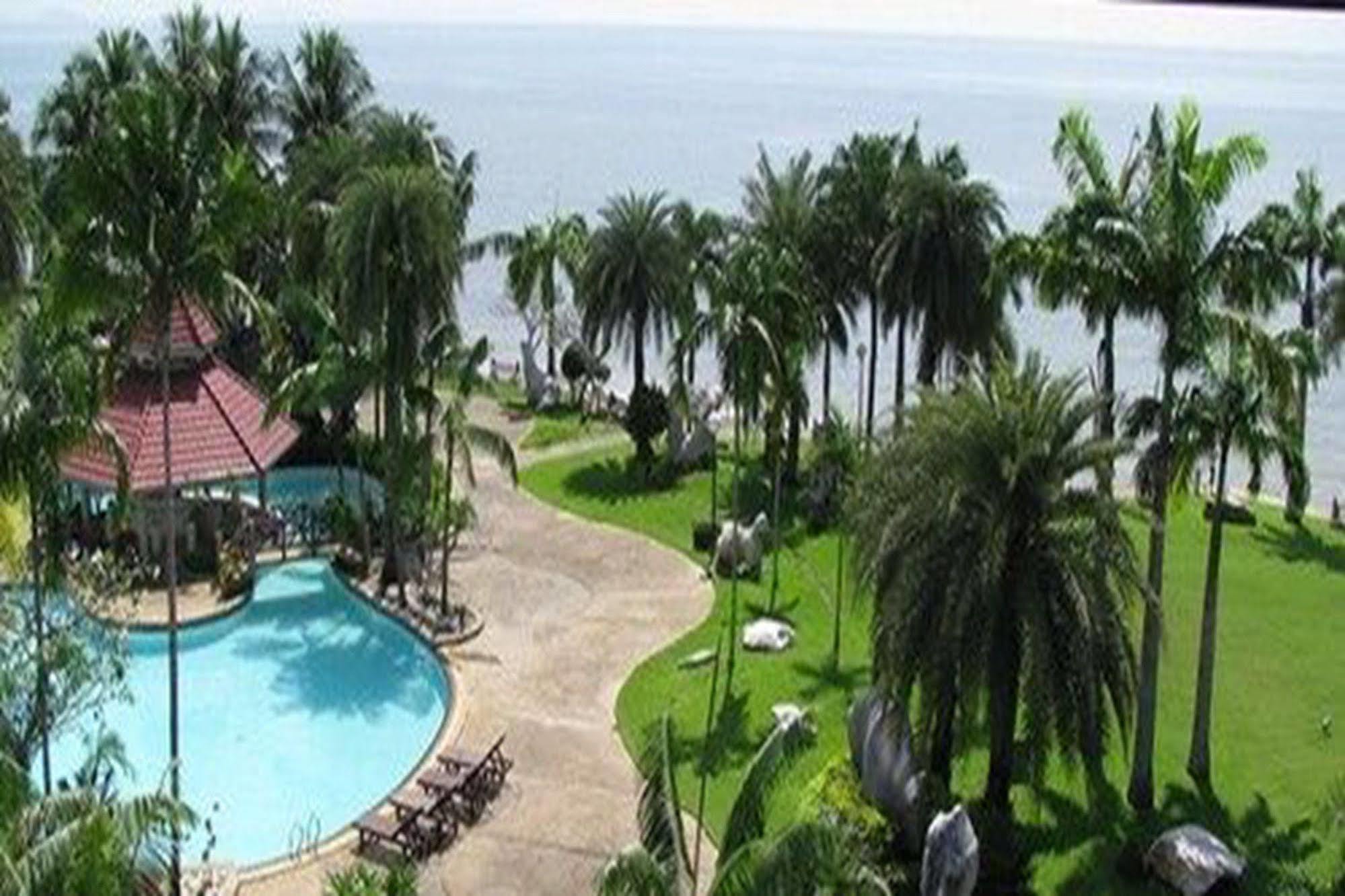 Rockgarden Beach Resort Mae Phim Dış mekan fotoğraf